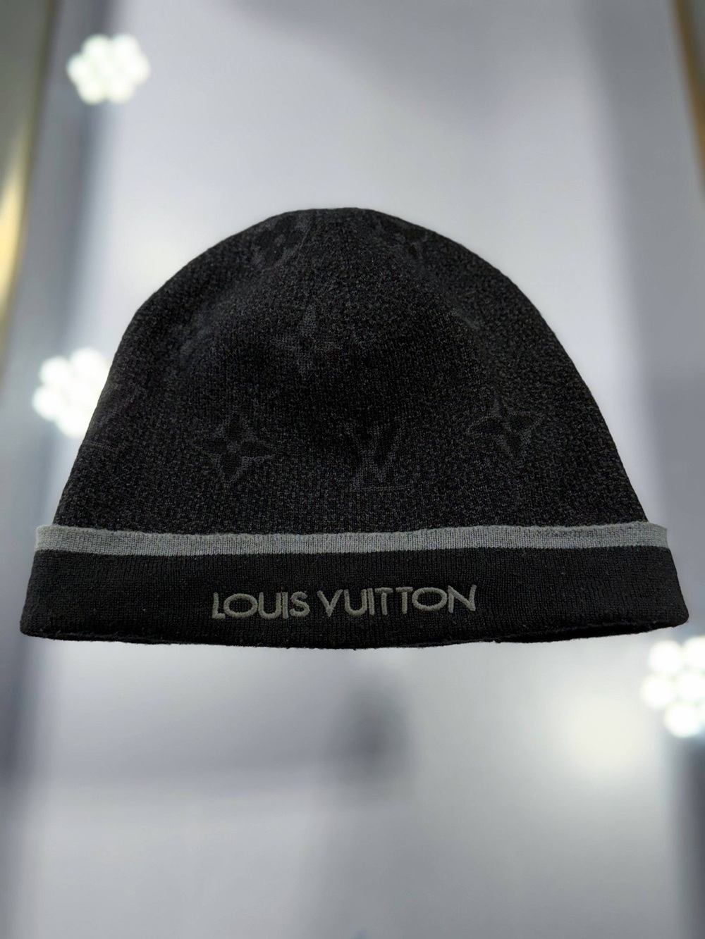 Louis Vuitton My Monogram Eclipse Hat 100% Wool Black Gray Made in Italy S/M